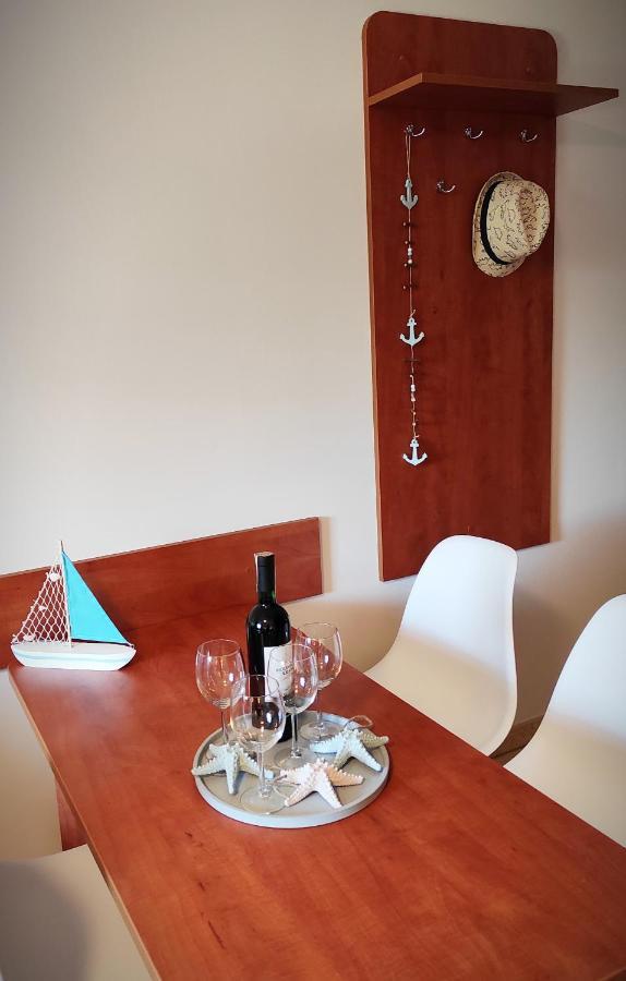 Lago Apartamenty I Pokoje Leba Exterior foto